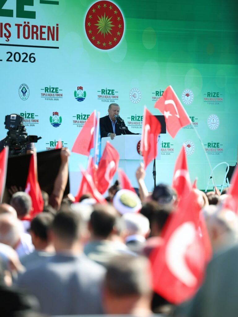 Cumhurbaşkanı Erdoğan: Gündemimizde Türkiye’yi küresel siyasette hak ettiği yere getirmek var