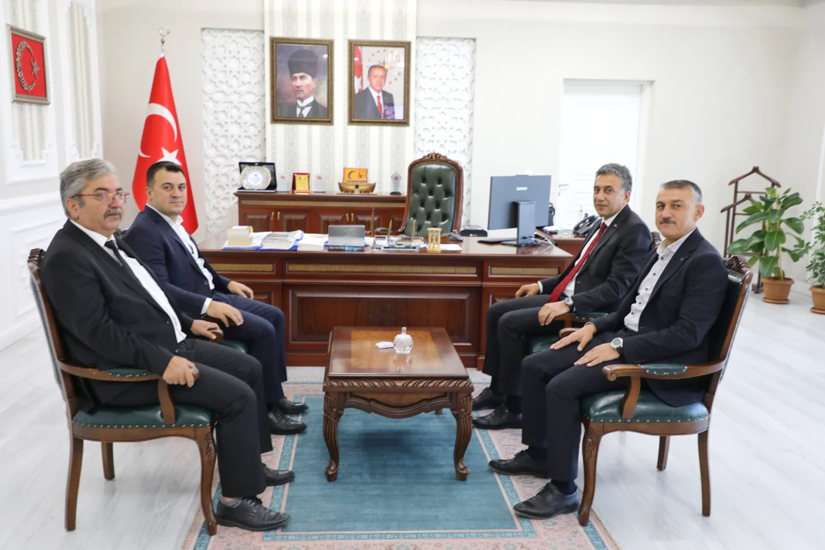 Ağrı Milli Eğitim Müdürü Çakan, Patnos'ta okullardaki hazırlıkları inceledi