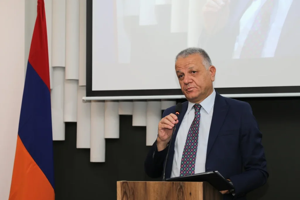Van TSO heyeti Erivan'da: "Ticaretin milliyeti olmaz"