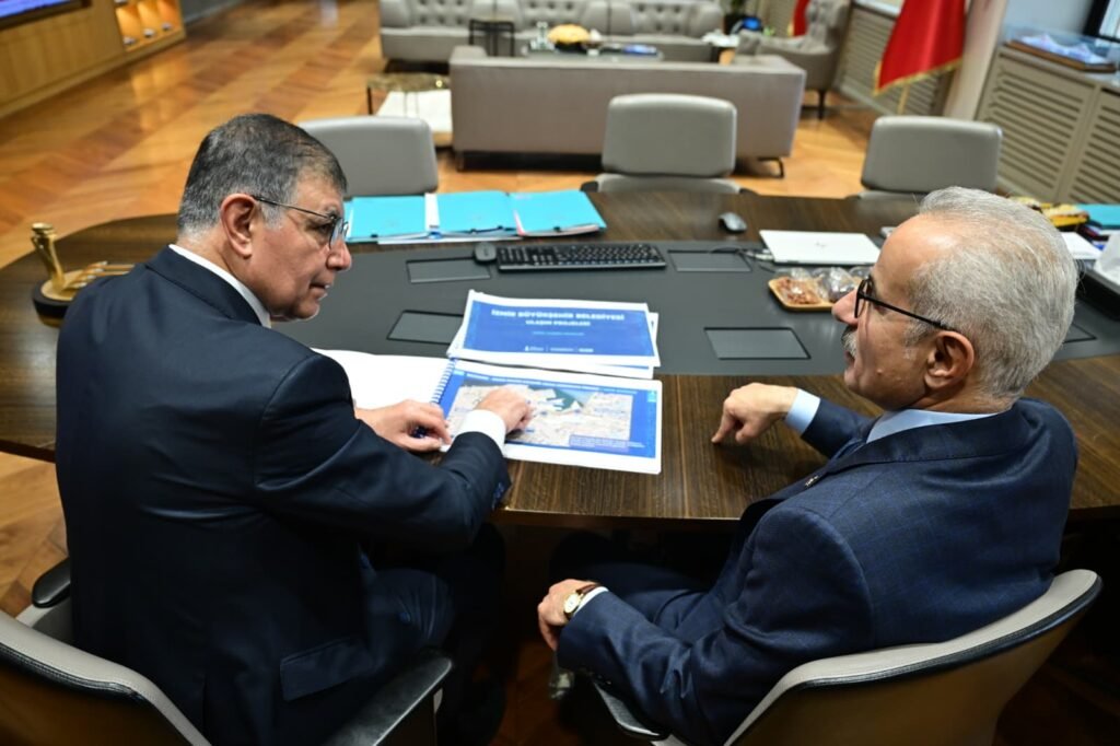 Bakan Uraloğlu: İzmir’in 2. çevre yolu projesini bitirdik